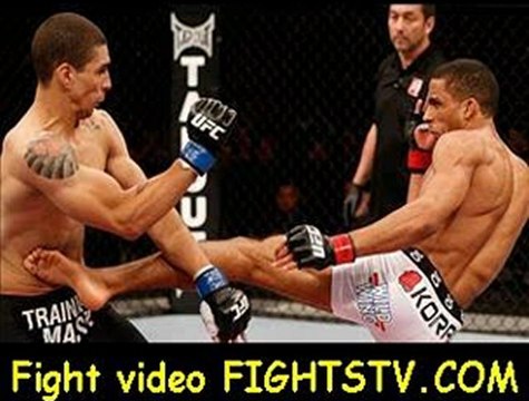 Edson Barboza vs Lucas Martins in their lightweight at the UFC on FX