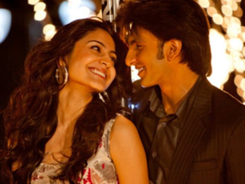 Anushka Avoids Ranveer