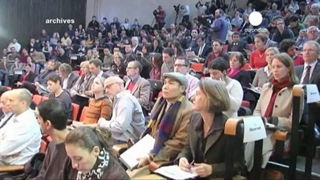 La droite et l'extrême-droite favories des élections...