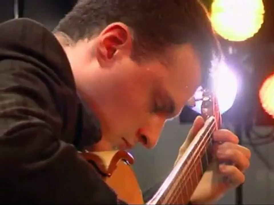 Schindlers List  for Guitar Solo played by Flavio Sala