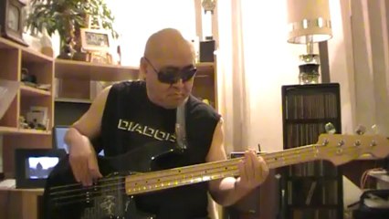 Thats the way of the world Earth Wind & Fire bass cover Bob Roha