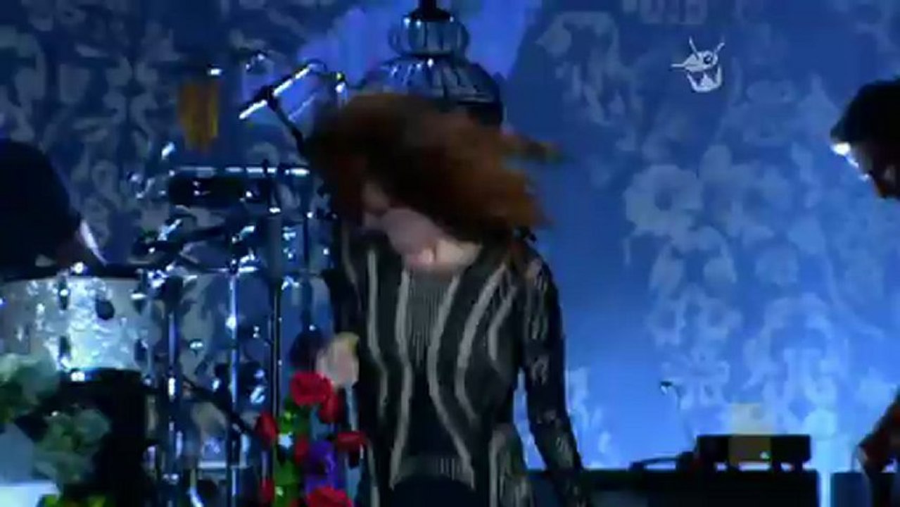 Florence and the machine drumming song