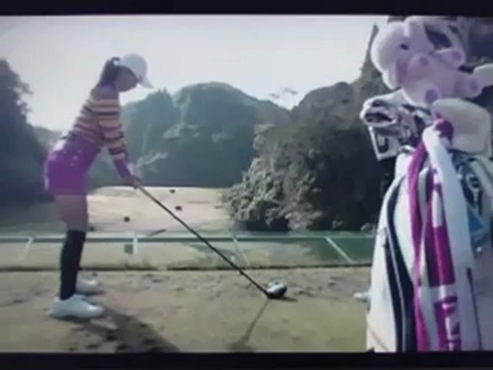 横峯さくら、ドライビングレンジ（練習）