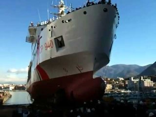 Castellammare di Stabia (NA) - Varo della la nave CP 940 "Dattilo" (19.12.12)