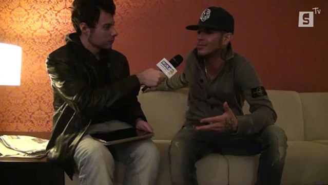 Emis Killa si racconta: intervista esclusiva per Skuola.net