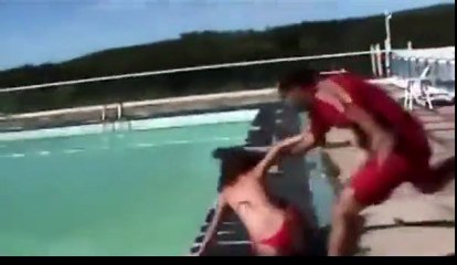 Comment ne pas jeter une fille à l'eau