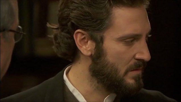 Primero mi esposa y ahora mi hijo. No creo en Dios... no creo en la justicia, padre. No creo en nada ESDPV