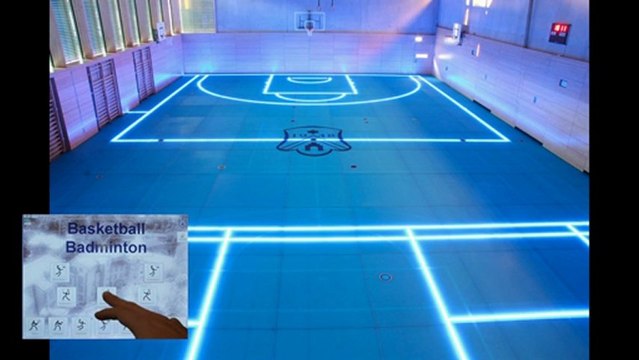 Terrains de sport lumineux