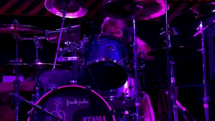 Melvins Lite - Set Me Straight/DCH/Sky Pup (live)