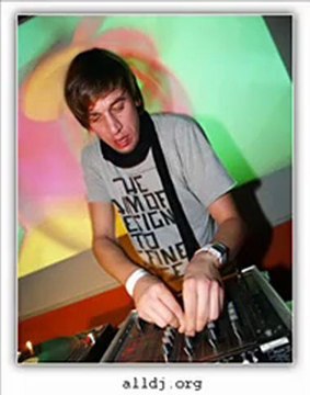 Oliver Koletzki Roland Clark - Yes We Can (umek remix) - YouTube