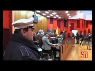 Napoli - Bagarre in Consiglio, slitta il futuro di Bagnoli (22.01.13)