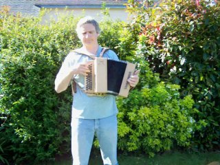 Bal gavotte en La - joué sur un Graet e Breizh "petit chroma"