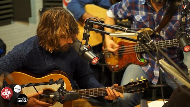 Angus Stone - Wooden Chair - Session Acoustique OÜI FM