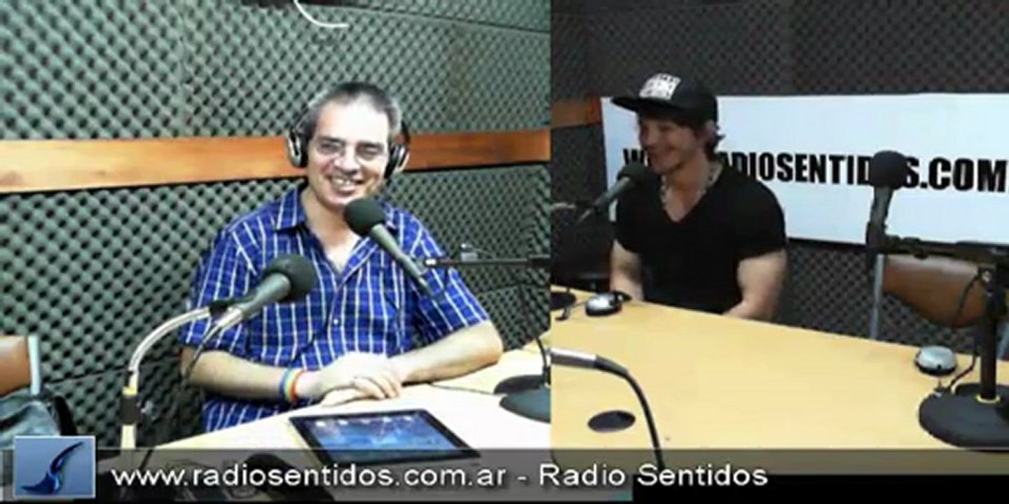 CHARLY ONE en Variete de Sensaciones - Programa N° 71 - 1ra. parte - 23/01/2013