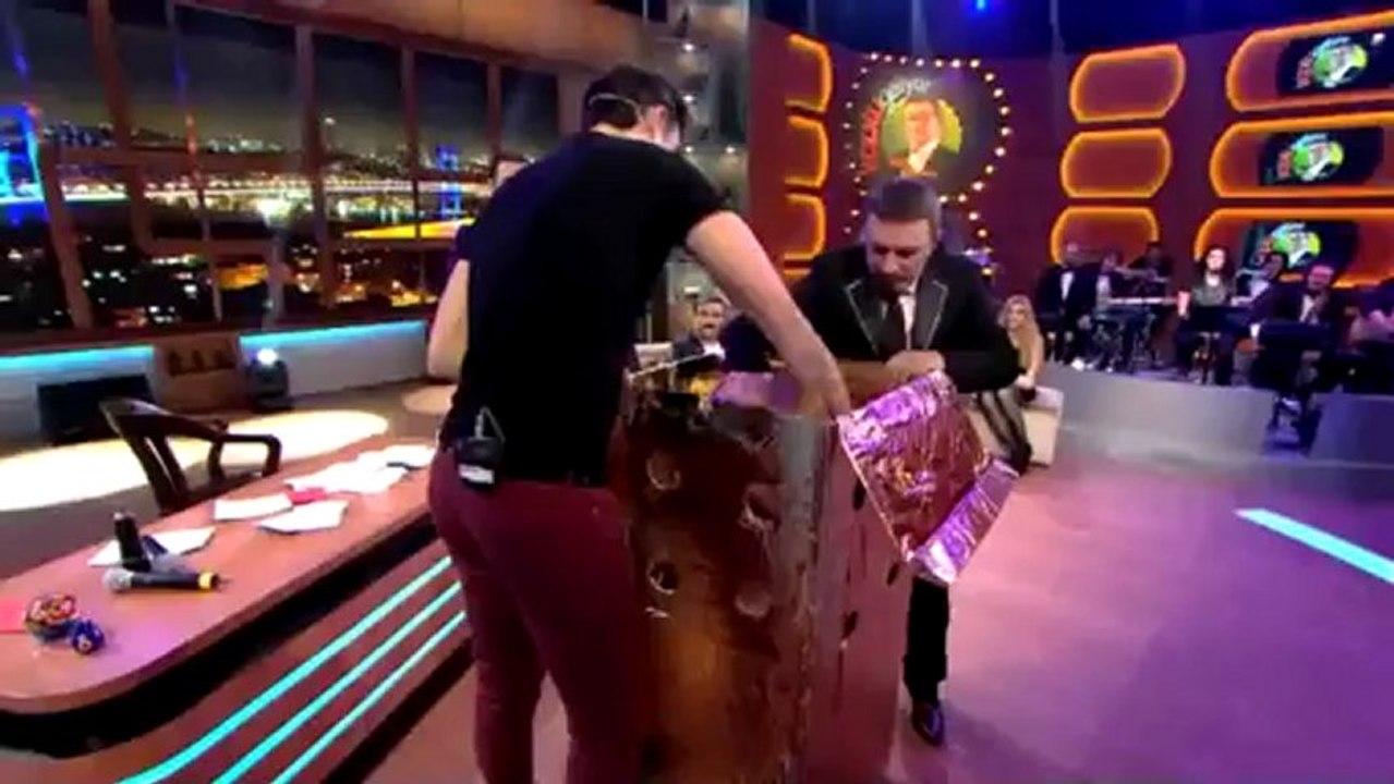 Koptu Geliyor - Alişan'ın Köpek Korkusu