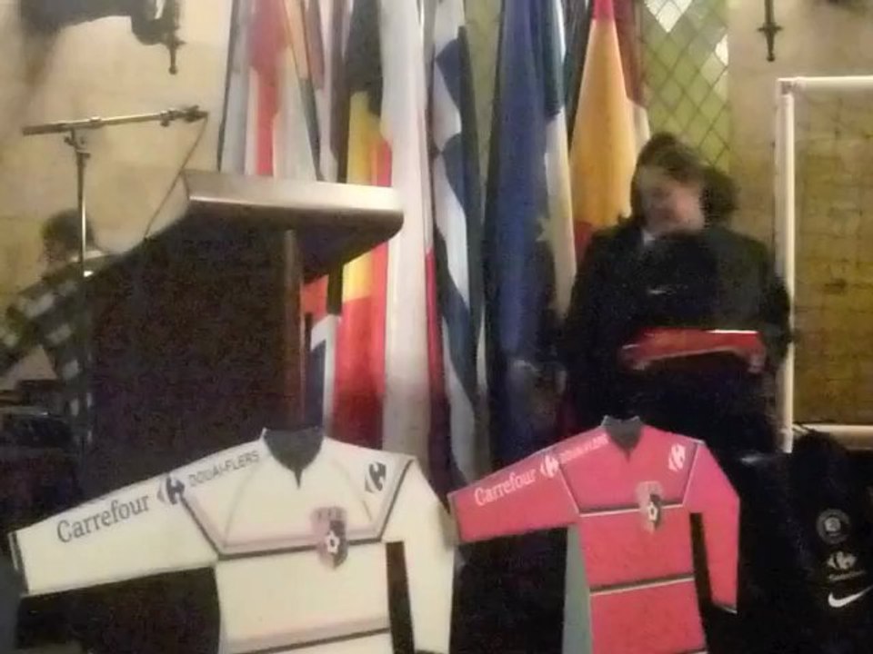 Le football féminin Douaisis a reçu le label Ecole de foot féminin