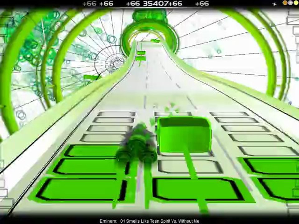 AudioSurf - Smells Like Teen spirit vs Without Me