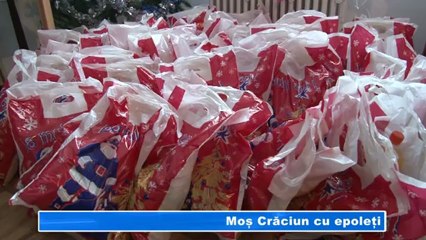 Mos Craciun cu epoleti