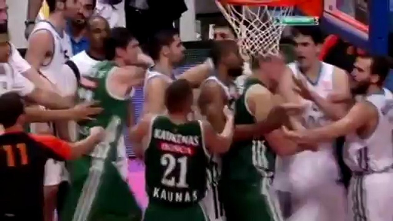 Ρούντι Φερνάντεθ (3)
