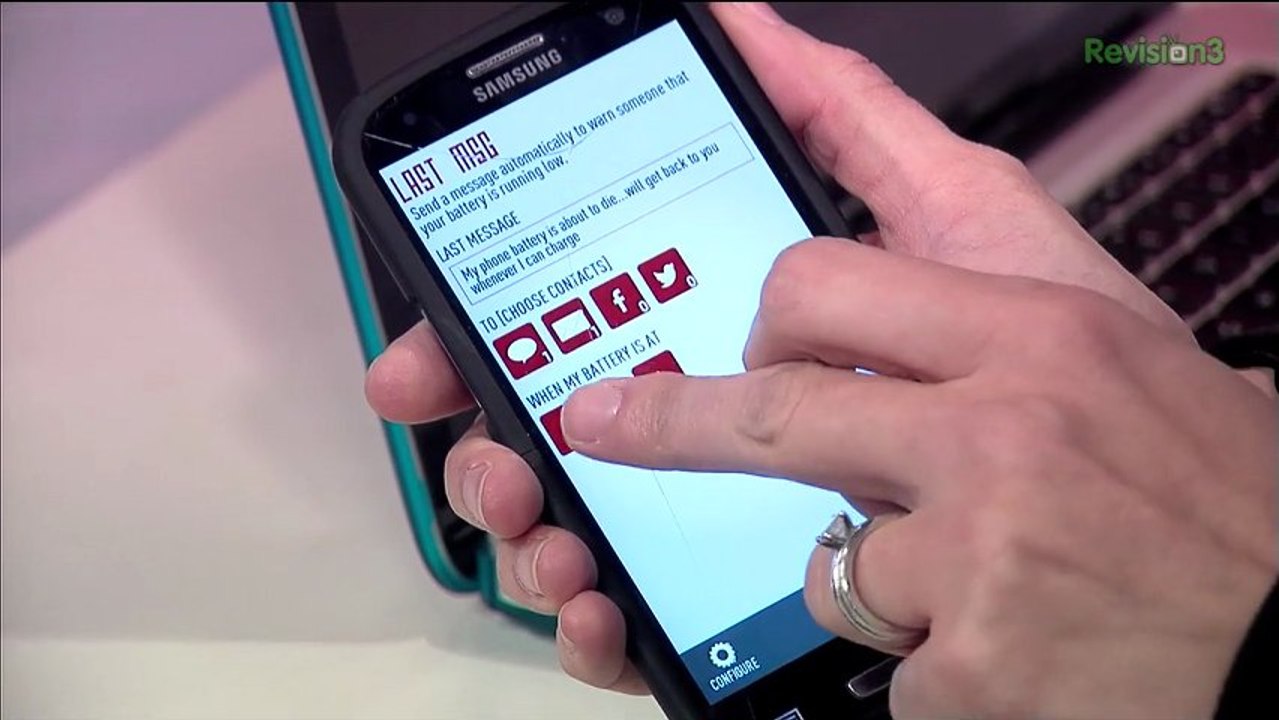 Dont Panic! Send a "Battery Low" Message to Contacts - Tekzilla Daily Tip