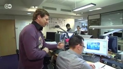 "Mucho más que vecinos" (4): El diseñador de joyas Lorenz Bäumer | Euromaxx