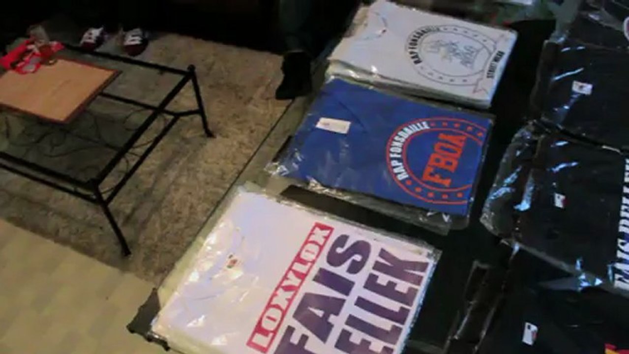 LOXY LOX (CHUT) FBOA 3....street clip by ivory concept