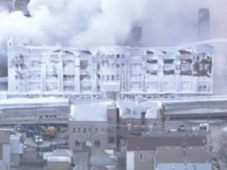 Fire burns again at Chicago warehouse turned ice castle