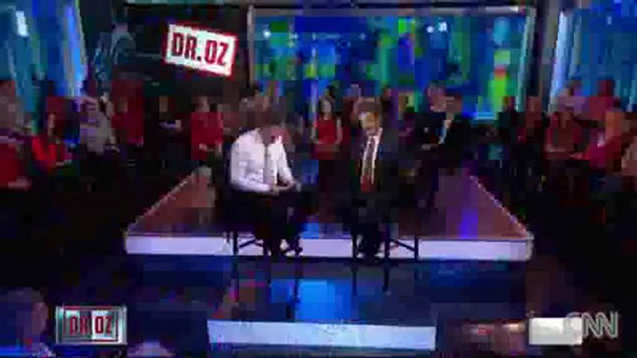 Piers Morgan gets a flu shot