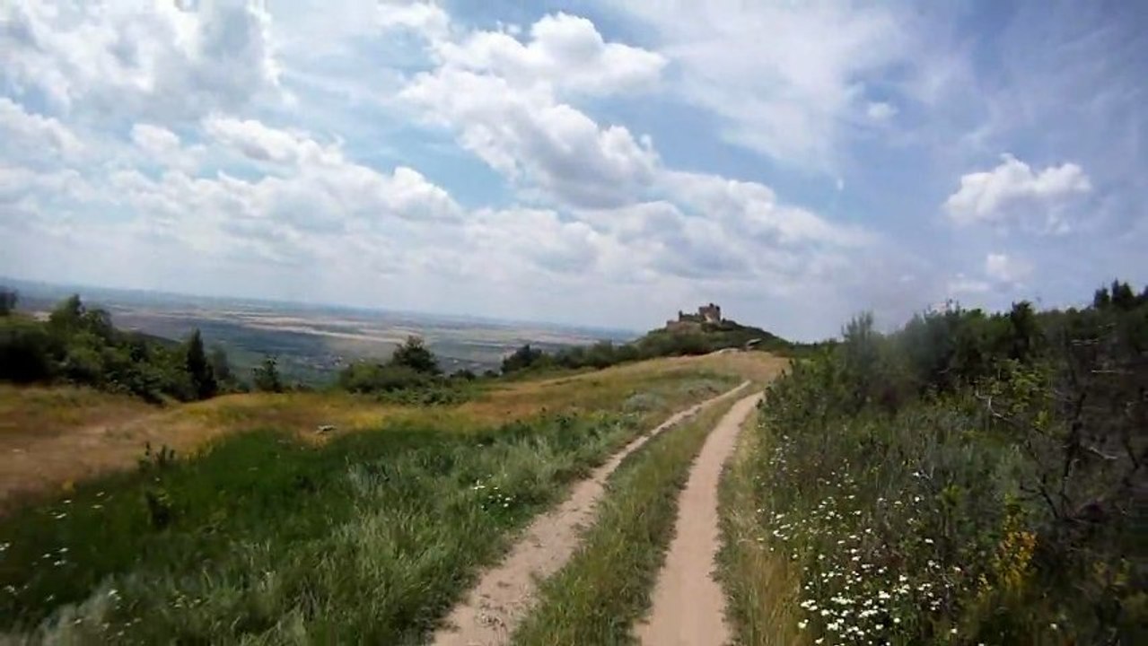 Aventuri pe bicicleta - Partea a II-a : Arad - cetatea Siria - Lac Ghioroc pe creasta