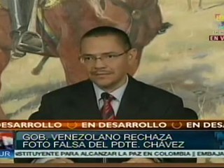 Lamentable que El País descendió al nivel del ABC: Villegas