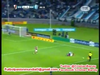 La merveille de bicyclette d'Ariel Rojas, de River Plate, face au Racing