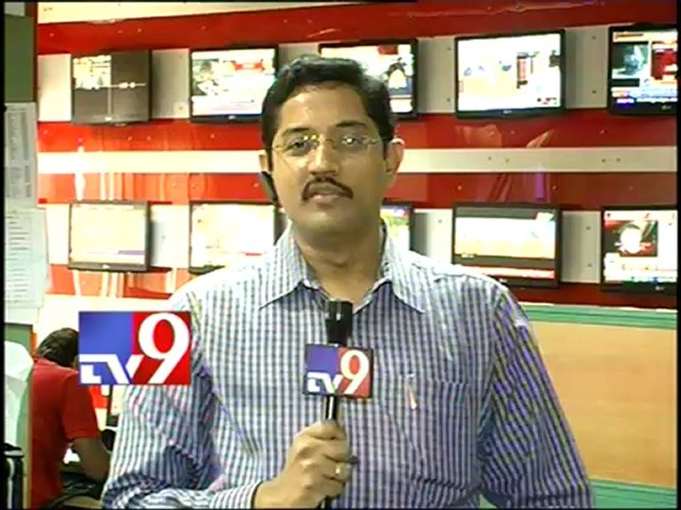 Telangana, Samaikhyandhra agitations intensify after Azad's comments