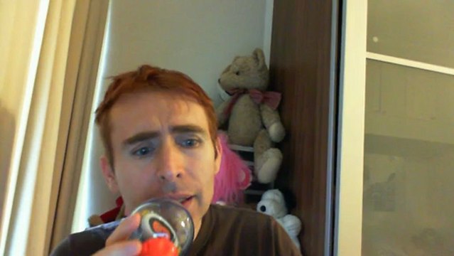 Wiwi égratigne she's mine but i'm not hers de Jay Jay Johanson