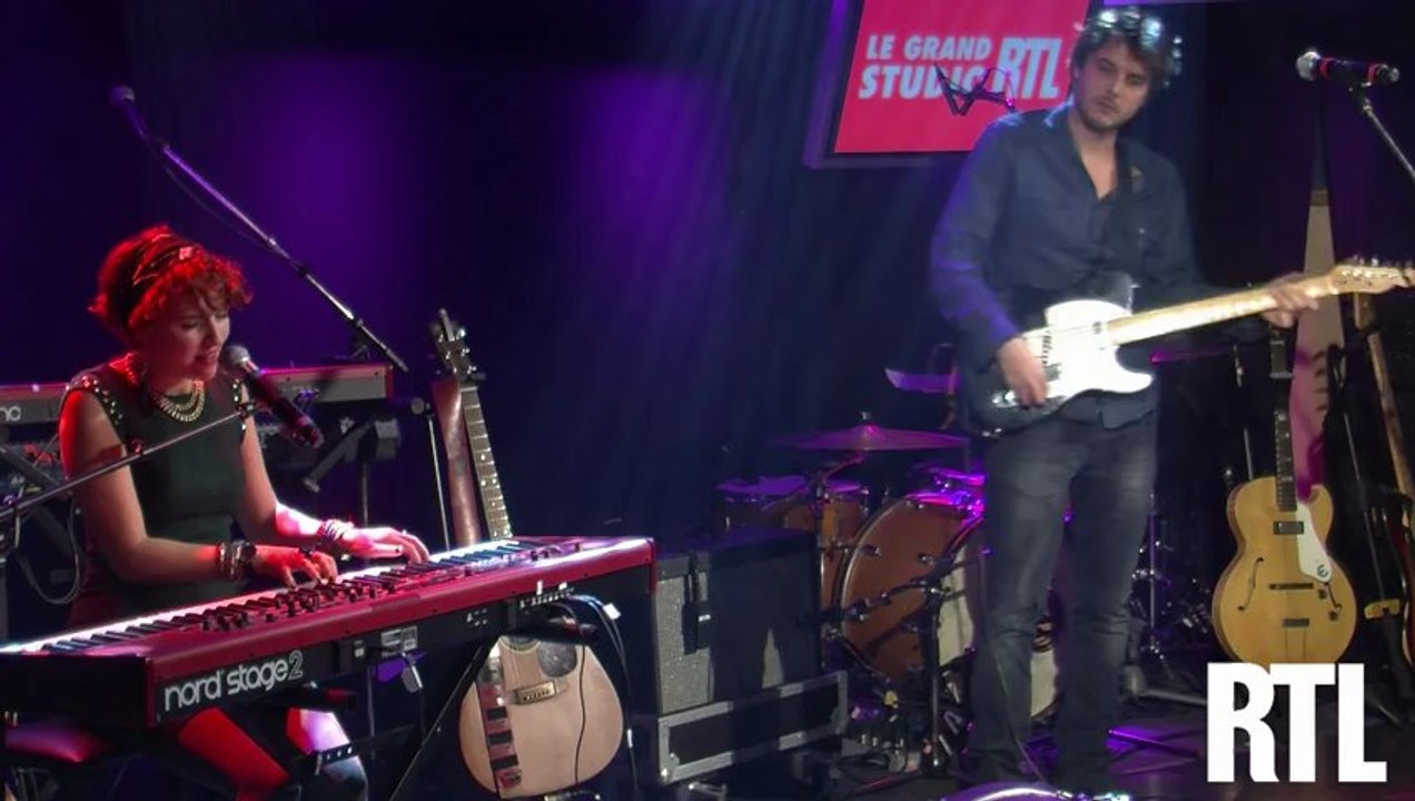 Elisa Jo - Defeated en live dans le Grand Studio RTL