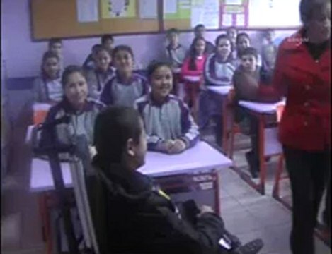 ENGELLİ ÖĞRENCİYE EN GÜZEL KARNE HEDİYESİ FENERBAHÇE MAÇI