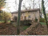 CAN2493 Immobilier Tarn. A 10 km de Gaillac direction Montauban, Moulin à eau  de 1659 à restaurer,   terrain arboré de 12592m²,  en bord de ruisseau.