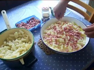 Macaroni with ham and cream
