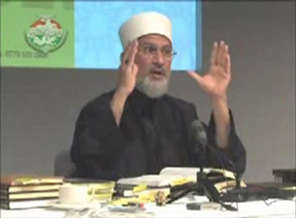 What did Abdullah bin Mubarak said about chain of transmitters of hadith by Tahir ul Qadri