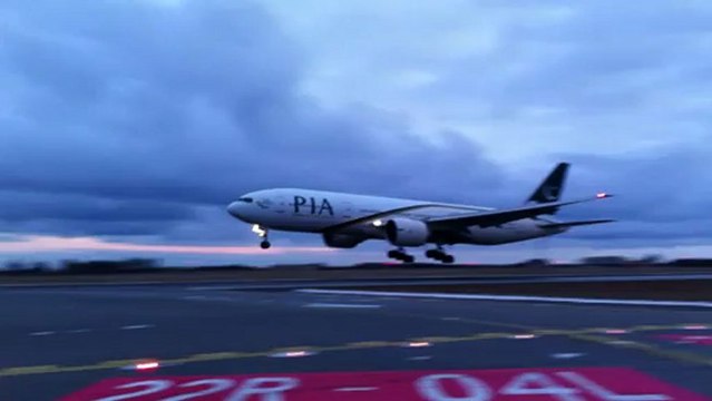 PIA 777-240ER landing in Copenhagen CPH Airport