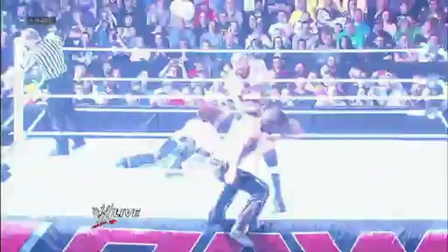 Randy Orton vs Heath Slater - WWE Raw 1_7_13