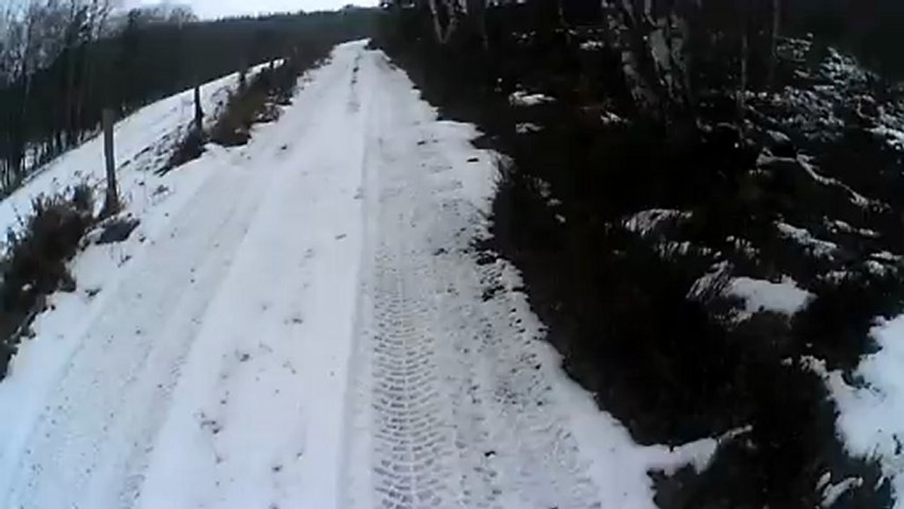 LAVASTRIE/ LE PUECH/ LA ROCHETTE/ LA BRUGERE/ BARRAGE DE GRANDVAL/ FAUGES/ LAVASTRIE/ 12KM