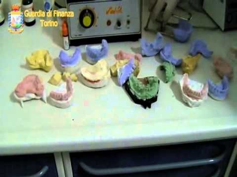 Torino - Scoperto falso dentista (26.01.13)