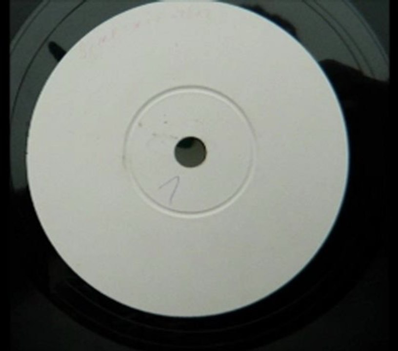 Weißes Label - Aufnahme unbekannt