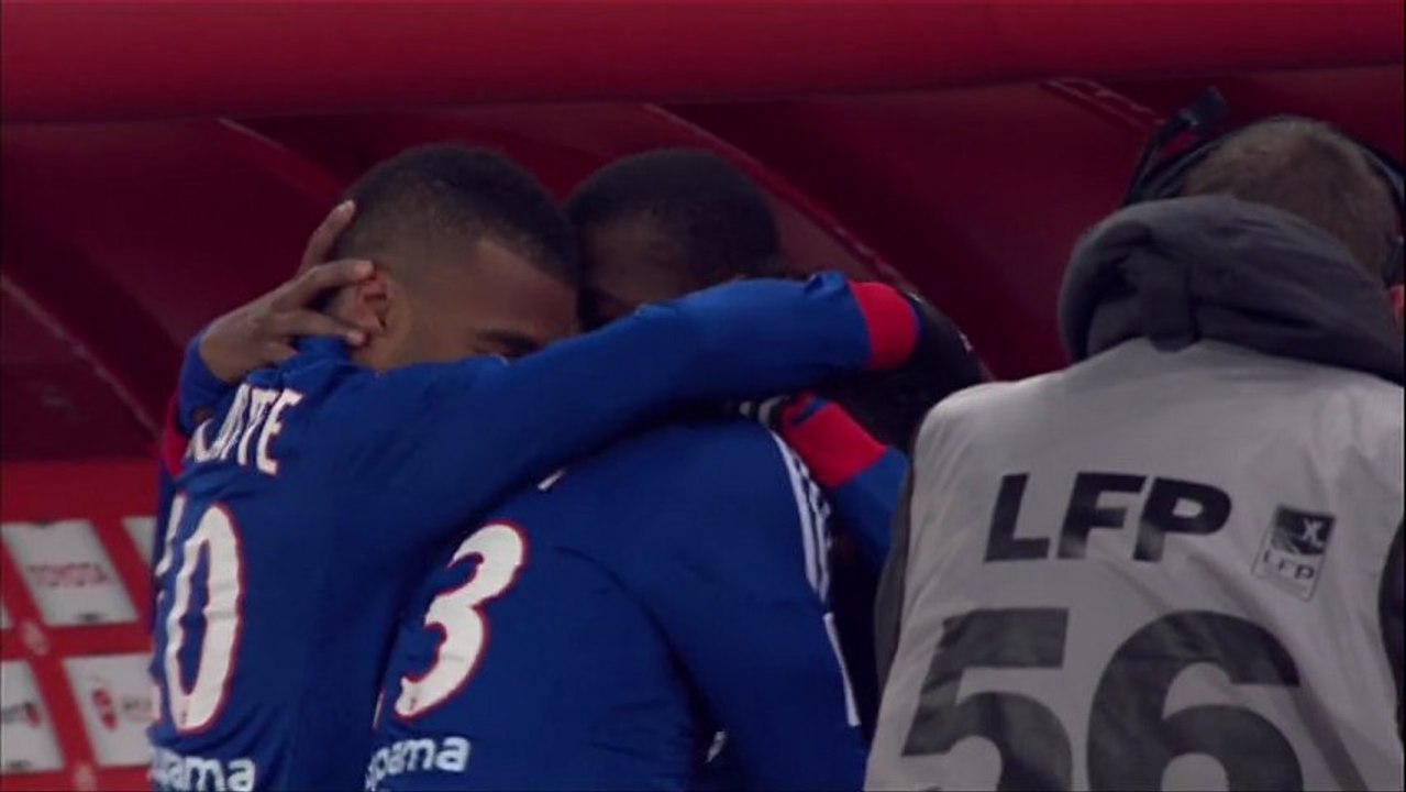 But Gueïda FOFANA (8ème) - Valenciennes FC - Olympique Lyonnais (0-2) - saison 2012/2013