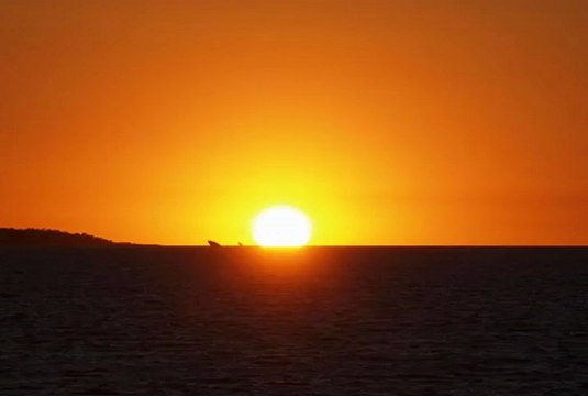 Time lapse coucher de soleil sur la mer