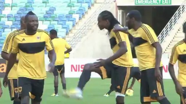 Copa de África - Sudáfrica, Marruecos y la presión