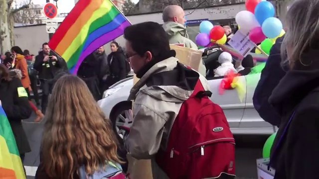 Harlem Désir: La droite essaie d'imposer sa vision de la famille à toute la société