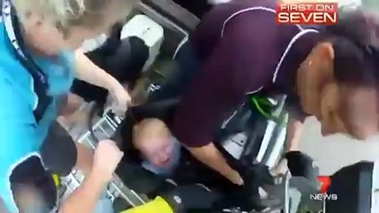 Un enfant sauvé des inondations en Australie