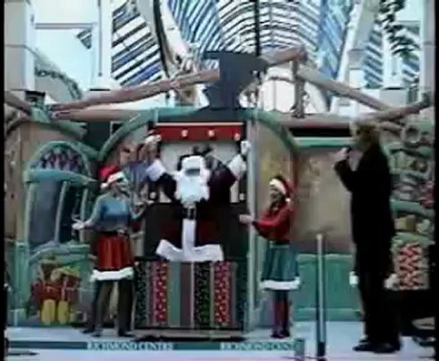 Santa Appears by John Kaplan (DVD) - Magic Trick