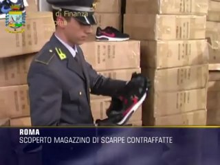 Contraffazione, scoperto magazzino di scarpe